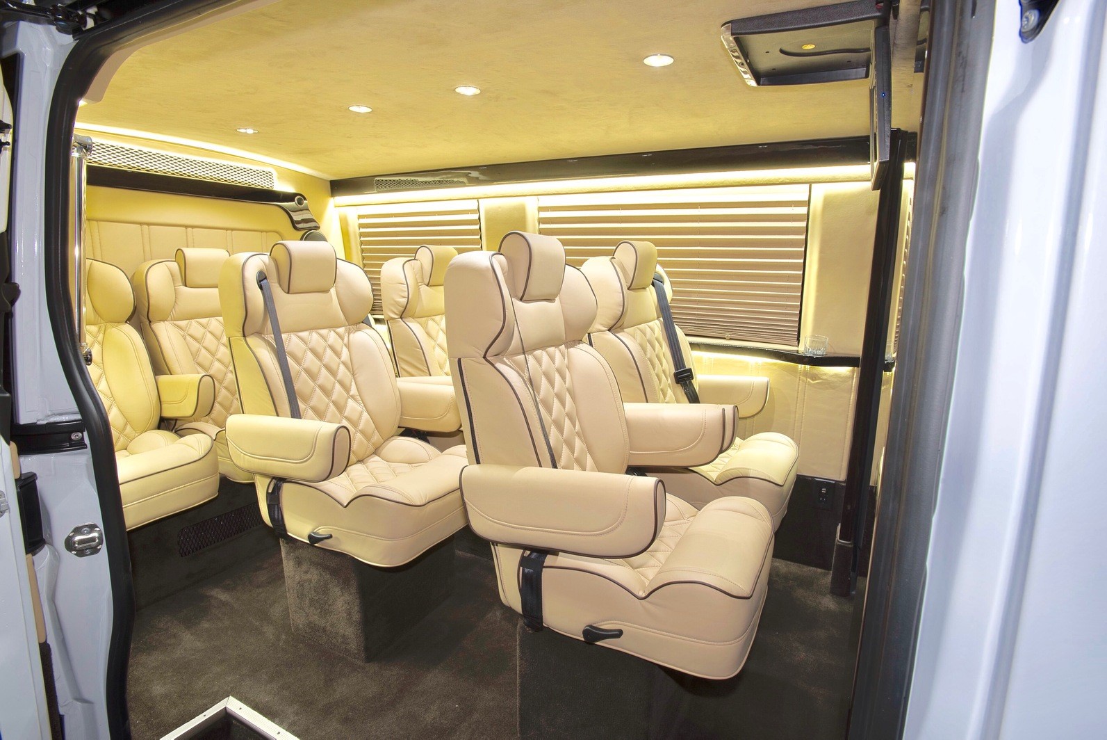 Modena shuttle seating bus installation